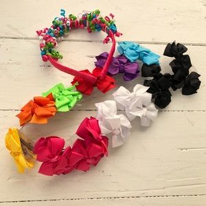 Lot of hair bows and headband for babies clips